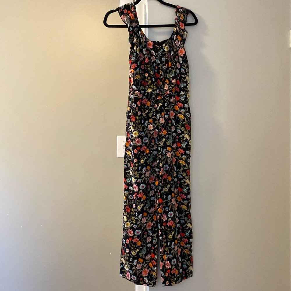 Loft 0P Floral Jumpsuit with Ruffle Sleeves and Tie Detail in Front